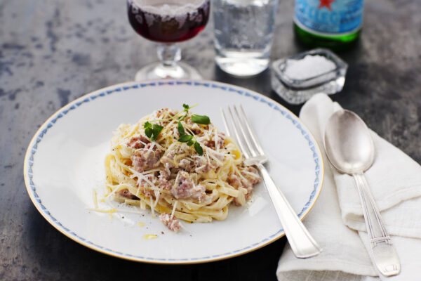 Pasta Tagliatelle Mezzanelle med salsiccia