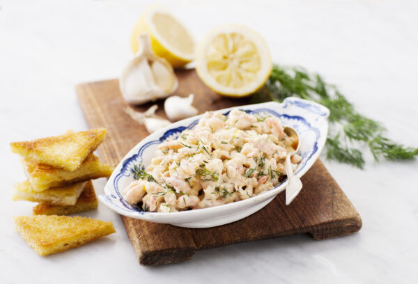 Skagenröra med pepparrot