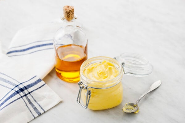 Hemgjord majonnäs med kallpressad rapsolja