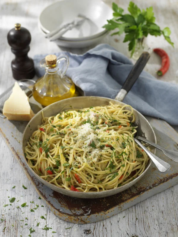 Spaghetti olio, aglio e peperoncino