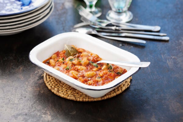 Vita bönor i tomatsås