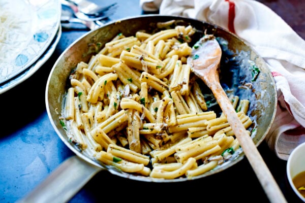 Krämig champinjonpasta med citron