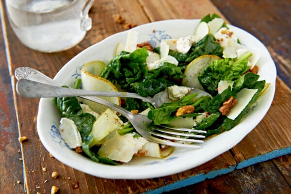 Päron- och spenatsallad med citronricotta