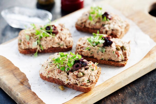 Tramezzino med tonfisk