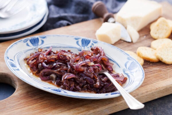 Karamelliserad rödlök