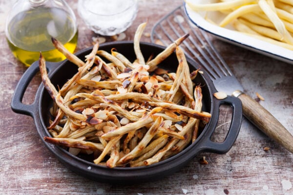 Rostade vaxbönor med mandel