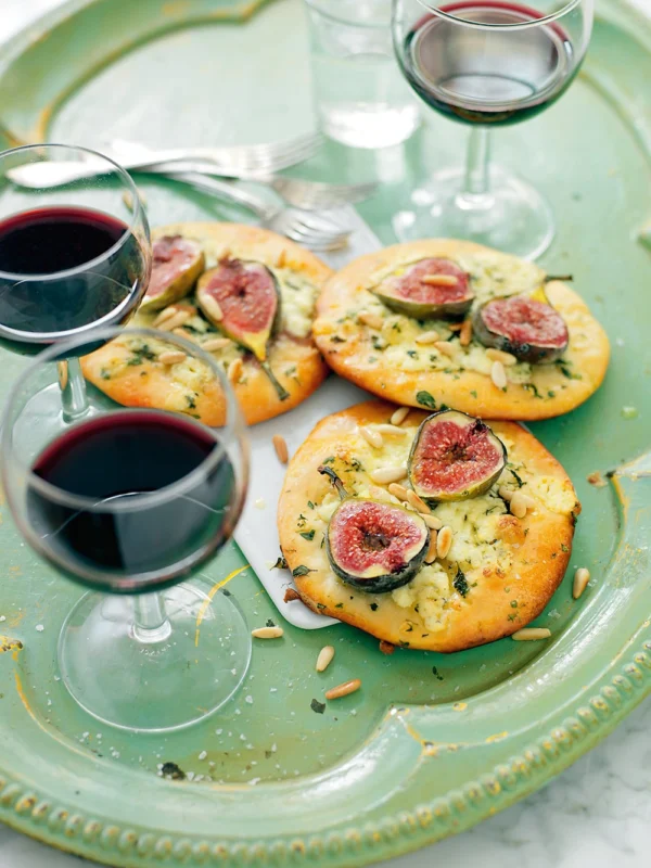 Minipizzor med gorgonzola och fikon