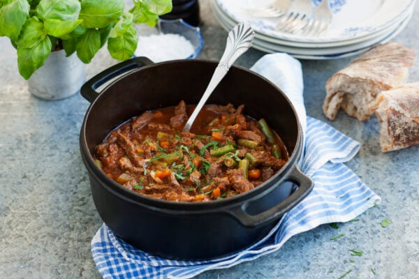 Italiensk kalvgryta Spezzatino