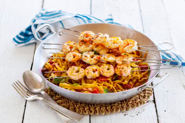 Marinerade räkspett med pasta tagliatelle