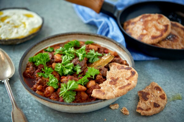 Chili con carne med fetaoströra