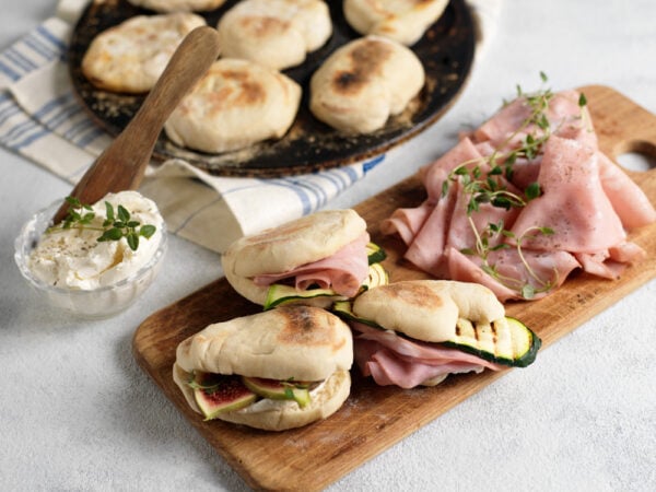 Italienska pitabröd – Tigelle