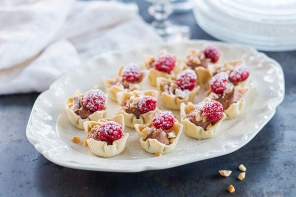 Krustader med chokladkräm och nötter