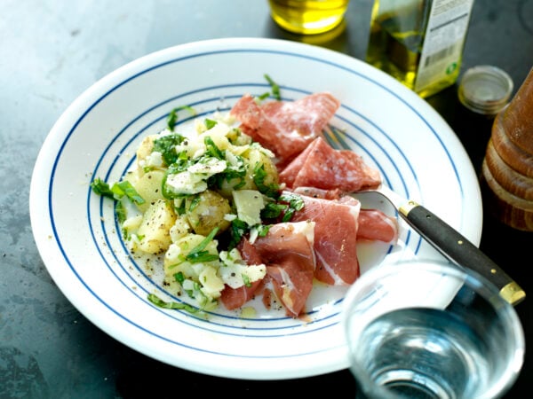 Potatissallad med parmesan