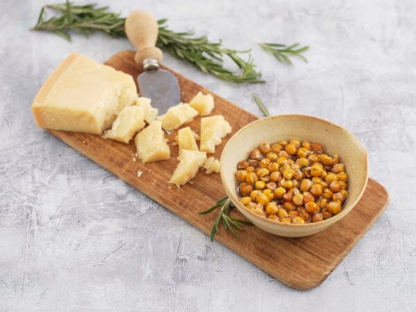 Ugnsrostade kikärtor med rosmarin och honung