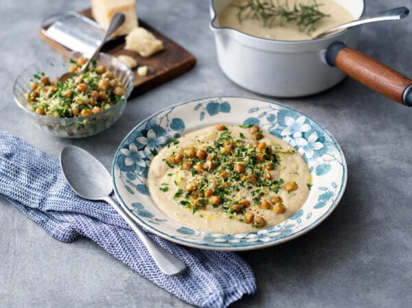 Rostad blomkålssoppa med gremolata
