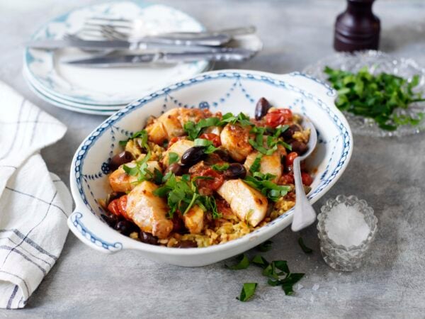 Fiskgryta puttanesca med risoni