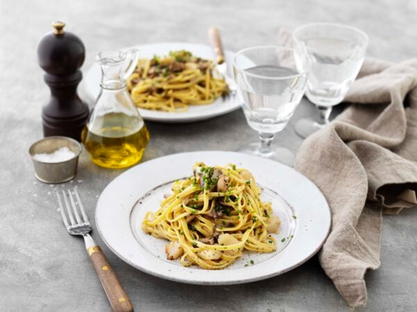 Tryffelpasta med pilgrimsmusslor