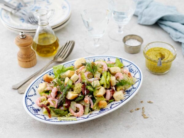 Räksallad med sparris och kronärtskockscreme