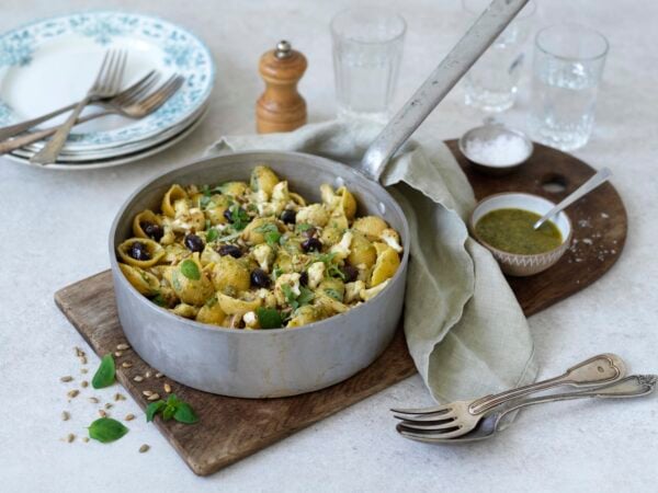 Pasta Vongoloni med pesto och blomkål