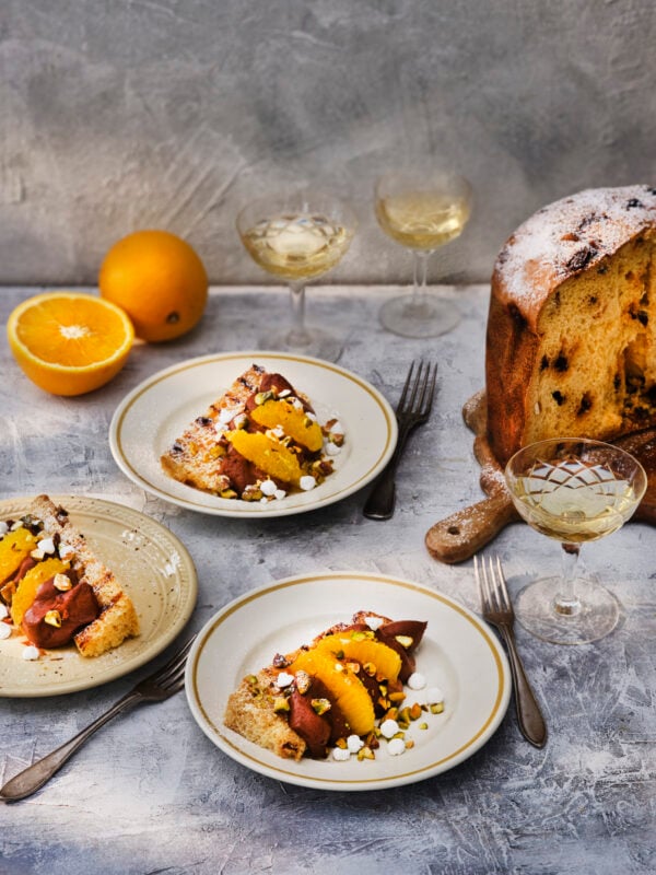 Panettone med apelsinsallad och chokladkräm