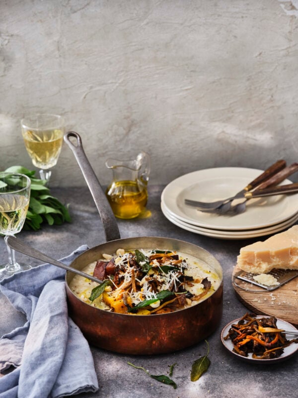 Risotto med trattkantareller, bakad pumpa, hasselnötter och tryffel