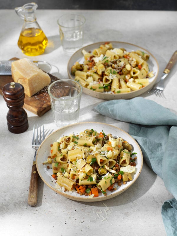 Pastamore med linser och rostad blomkål