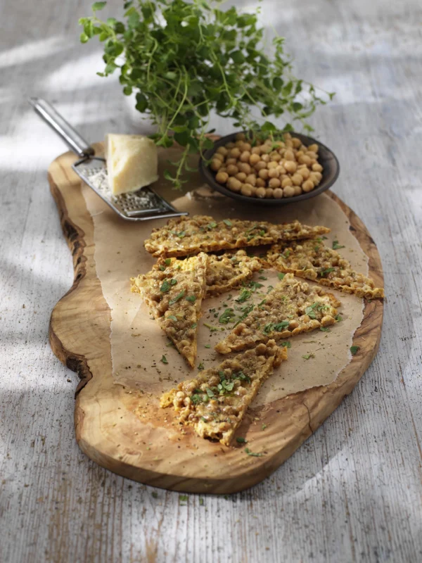 Parmesan och kikärtsbräck