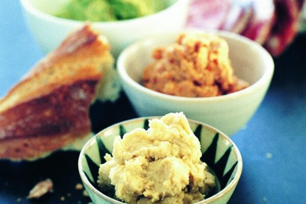 Het hummus med citron