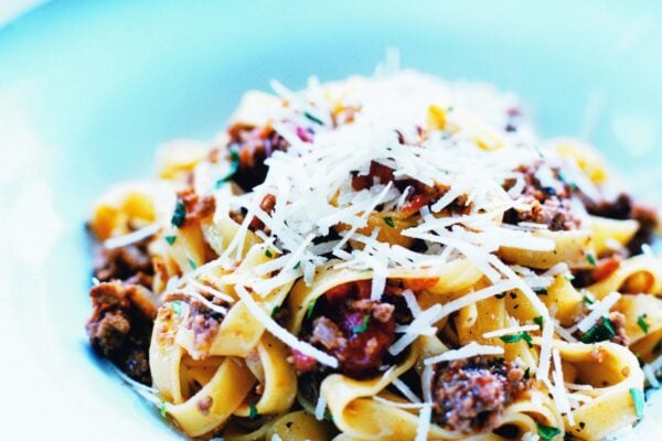 Pasta Pappardelle Bolognese