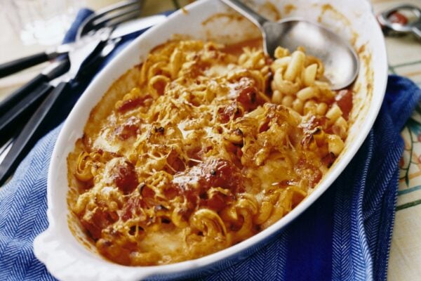 Pastagratäng med pancetta