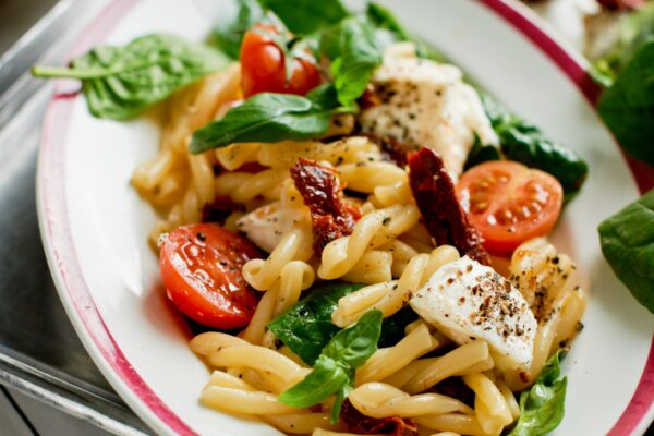 Pasta Strozzapreti Caprese