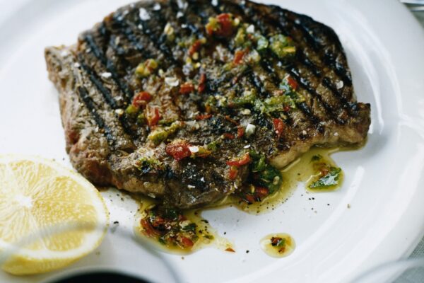 Grillad entrecote med chili- och vitlöksolja