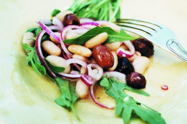 Rucola- och bönsallad med mangobalsamico