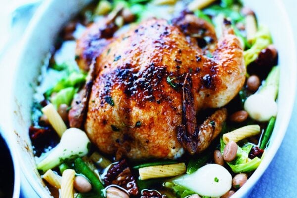 Ugnsstekt kyckling med pasta och borlottibönor